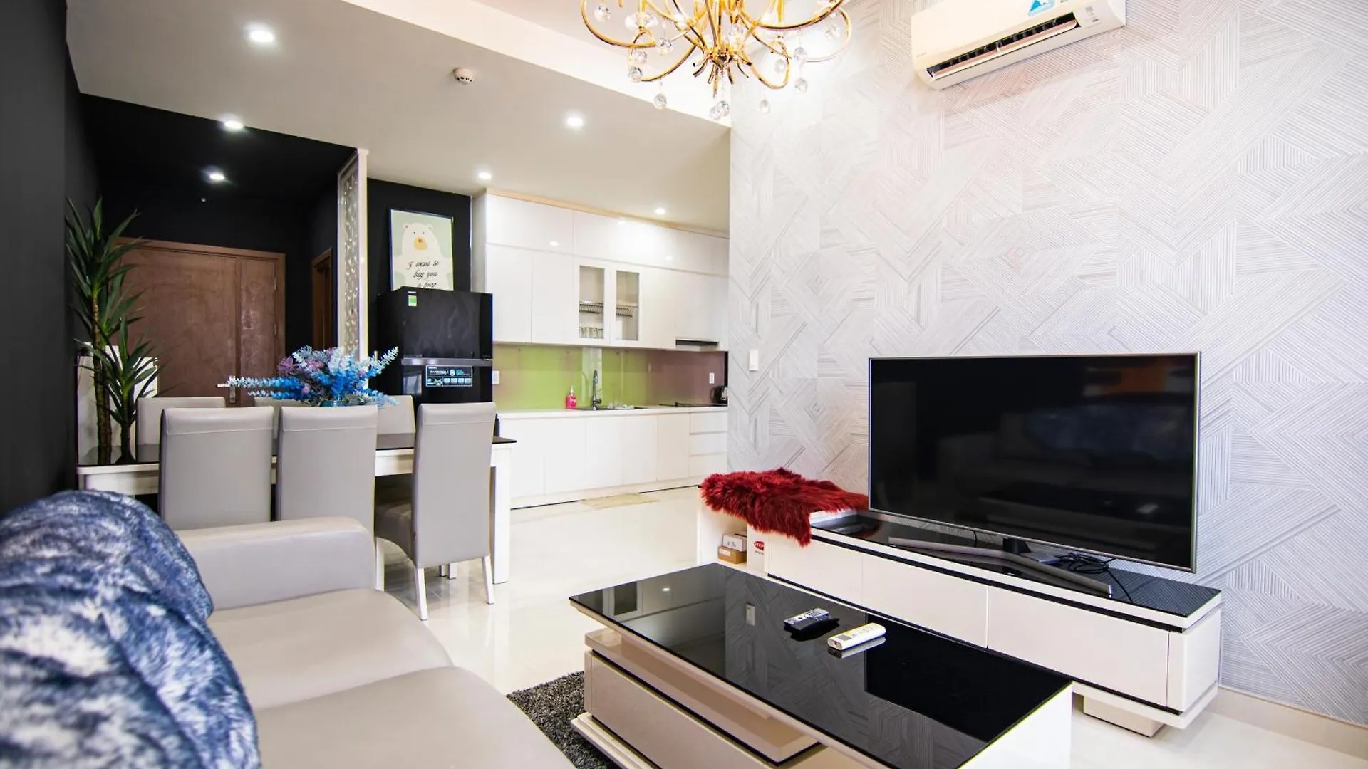 Le Places The Grand Riverside Saigon Apartment Ho Chi Minh City 0*,  Vietnam