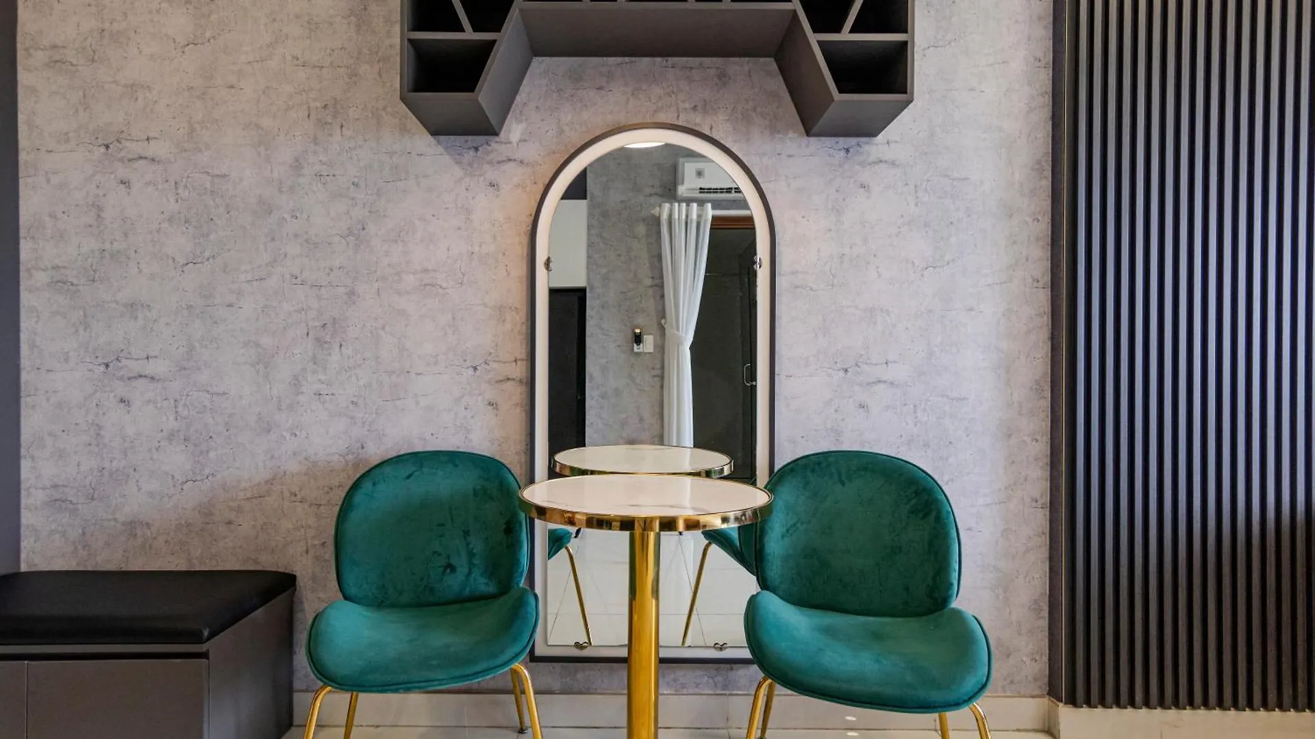 Le Places The Grand Riverside Saigon Apartment Ho Chi Minh City