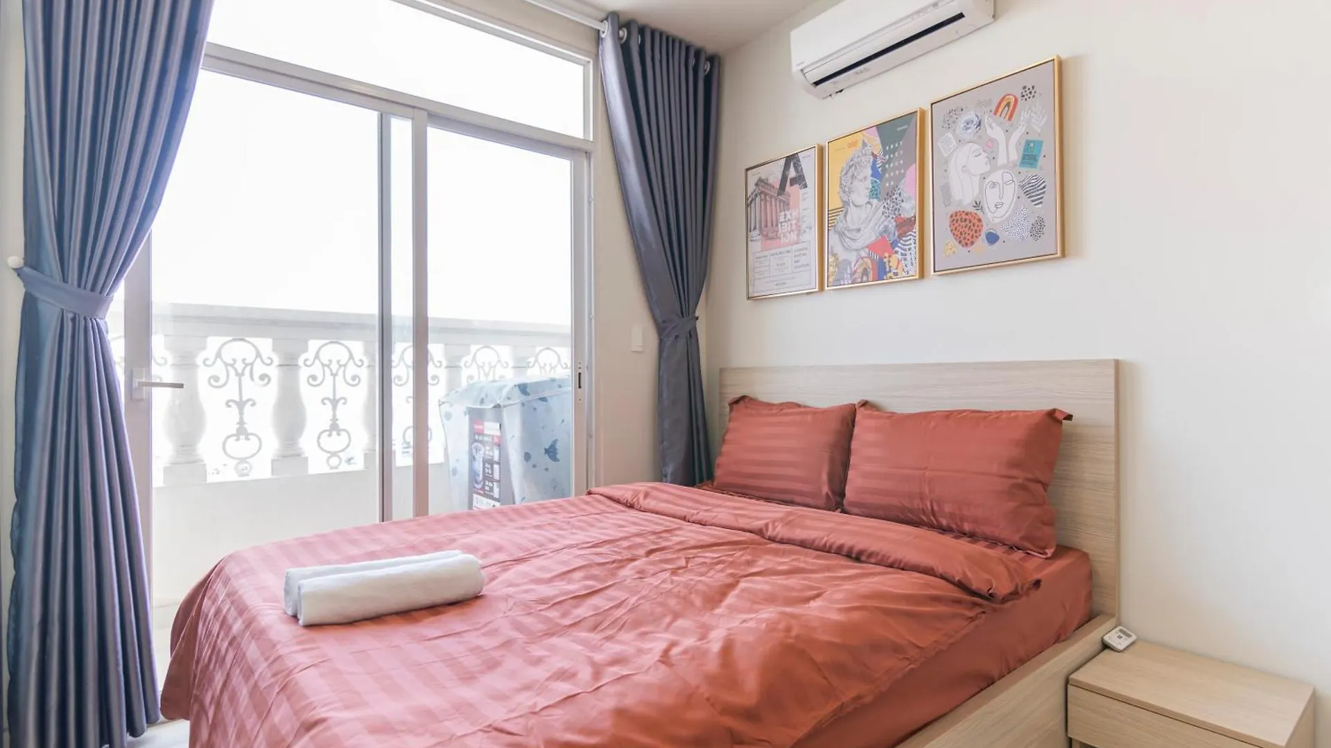 Le Places The Grand Riverside Saigon Apartment Ho Chi Minh City