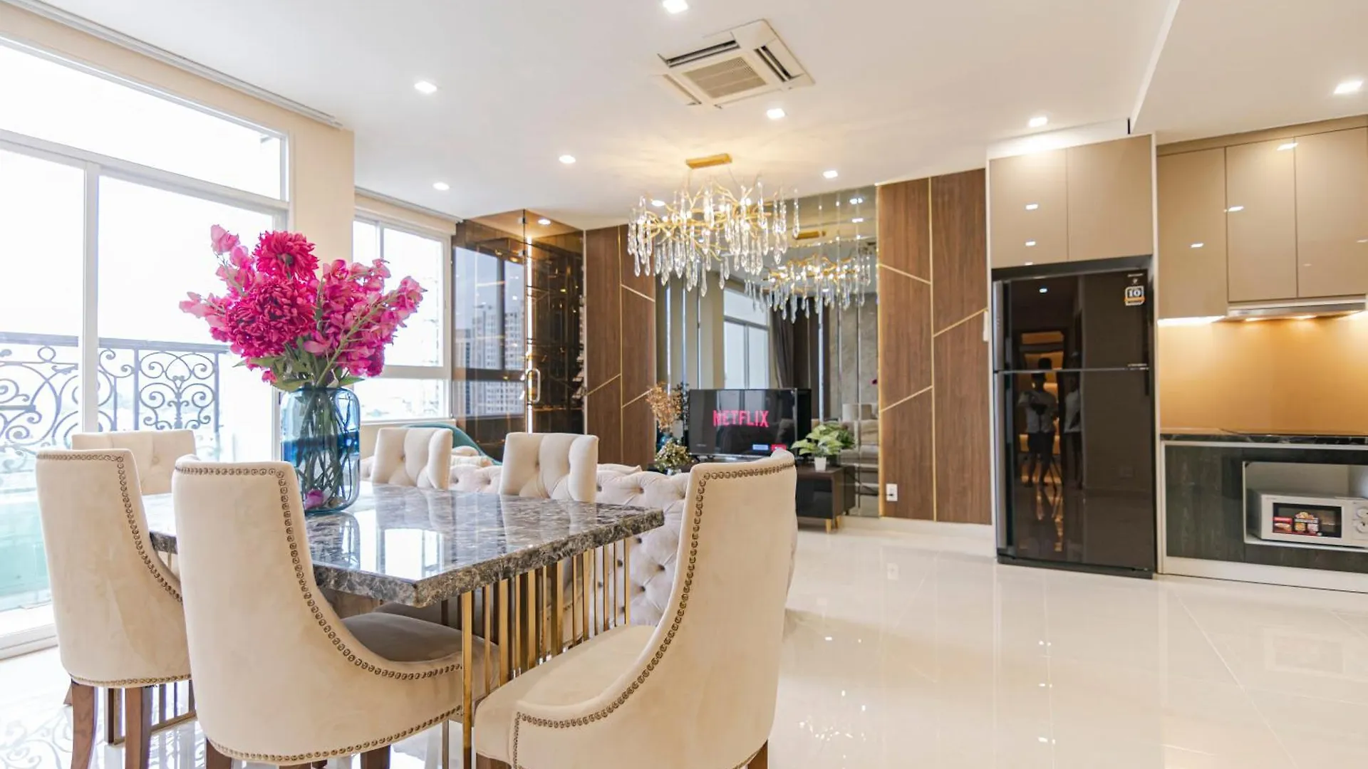 Le Places The Grand Riverside Saigon Apartment 호치민 베트남